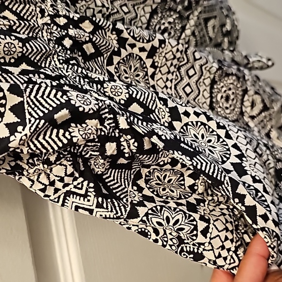 H&M Romper - Picture 3 of 3